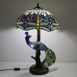 Tiffany Style Table Lamp...